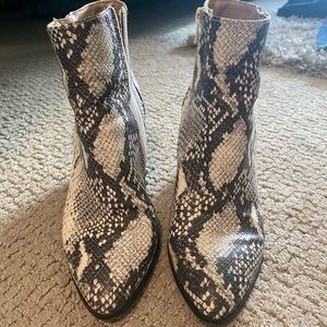 Pointed toe booties - Steve Madden